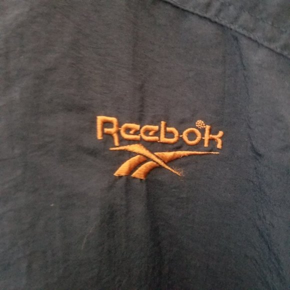 Vintage REEBOK Navy Nylon Jacket Windbreaker Tuck away Hoodie Medium - Picture 3 of 10